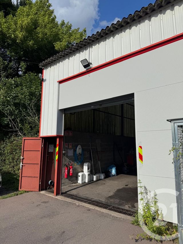 Afficher la photo en grand commerce à louer - 250.0 m2 - MACHEREN - 57 - LORRAINE - Century 21 Rond Point De L'Europe