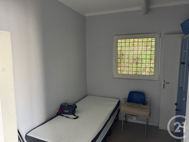 Afficher la photo en grand commerce à louer - 250.0 m2 - MACHEREN - 57 - LORRAINE - Century 21 Rond Point De L'Europe