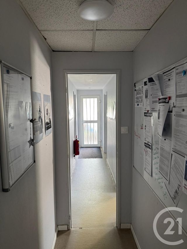 Afficher la photo en grand commerce à louer - 250.0 m2 - MACHEREN - 57 - LORRAINE - Century 21 Rond Point De L'Europe