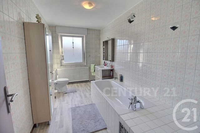 maison à vendre - 5 pièces - 125.75 m2 - CREUTZWALD - 57 - LORRAINE - Century 21 Rond Point De L'Europe