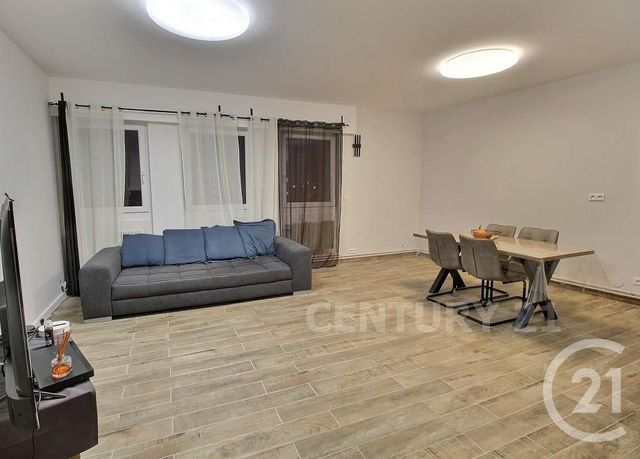 Appartement F5 à vendre - 5 pièces - 107.0 m2 - ST AVOLD - 57 - LORRAINE - Century 21 Rond Point De L'Europe