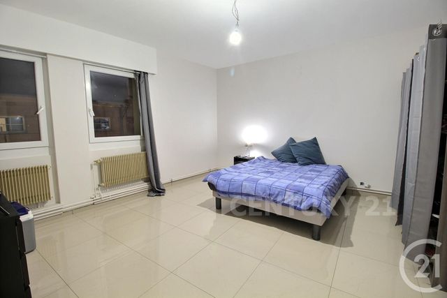 Appartement F5 à vendre - 5 pièces - 107.0 m2 - ST AVOLD - 57 - LORRAINE - Century 21 Rond Point De L'Europe