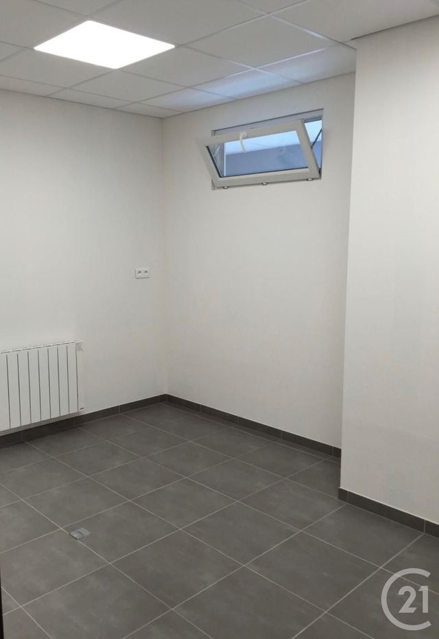 Afficher la photo en grand divers à vendre - 125.75 m2 - ST AVOLD - 57 - LORRAINE - Century 21 Rond Point De L'Europe