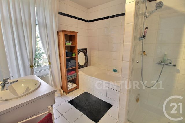 maison à vendre - 7 pièces - 212.68 m2 - ST AVOLD - 57 - LORRAINE - Century 21 Rond Point De L'Europe