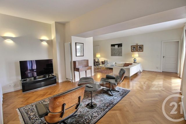 maison à vendre - 7 pièces - 212.68 m2 - ST AVOLD - 57 - LORRAINE - Century 21 Rond Point De L'Europe