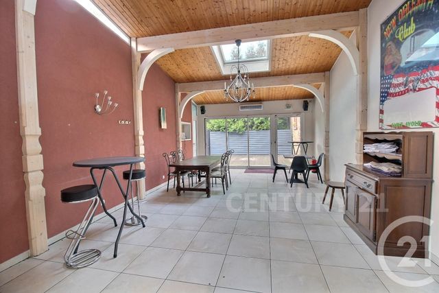 immeuble à vendre - 600.0 m2 - ST AVOLD - 57 - LORRAINE - Century 21 Rond Point De L'Europe