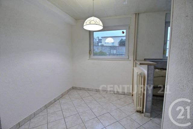 maison à vendre - 4 pièces - 83.11 m2 - ST AVOLD - 57 - LORRAINE - Century 21 Rond Point De L'Europe