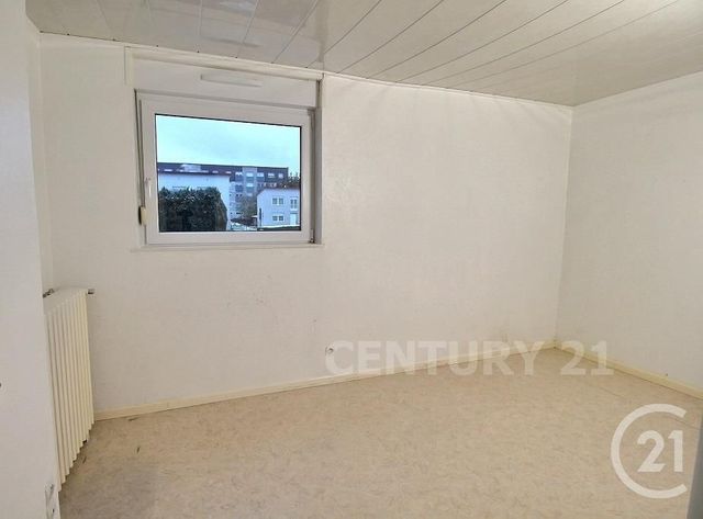 maison à vendre - 4 pièces - 83.11 m2 - ST AVOLD - 57 - LORRAINE - Century 21 Rond Point De L'Europe