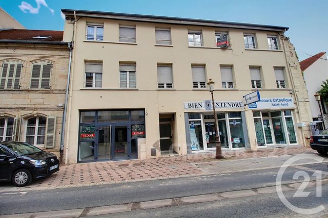 commerce à louer - 106.05 m2 - ST AVOLD - 57 - LORRAINE - Century 21 Rond Point De L'Europe