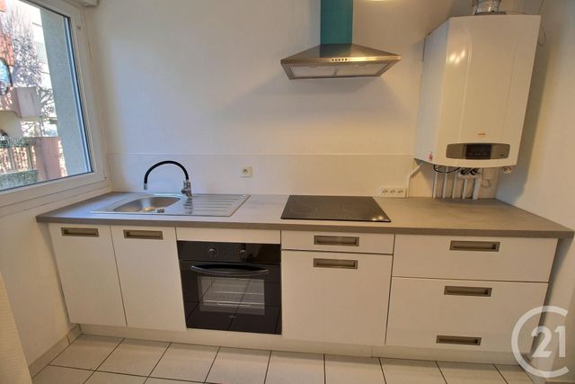 Appartement F2 à louer - 2 pièces - 38.27 m2 - ST AVOLD - 57 - LORRAINE - Century 21 Rond Point De L'Europe