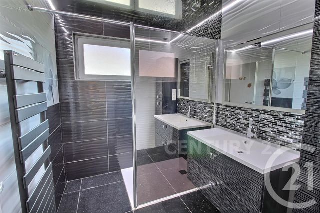 maison à vendre - 6 pièces - 109.71 m2 - ST AVOLD - 57 - LORRAINE - Century 21 Rond Point De L'Europe