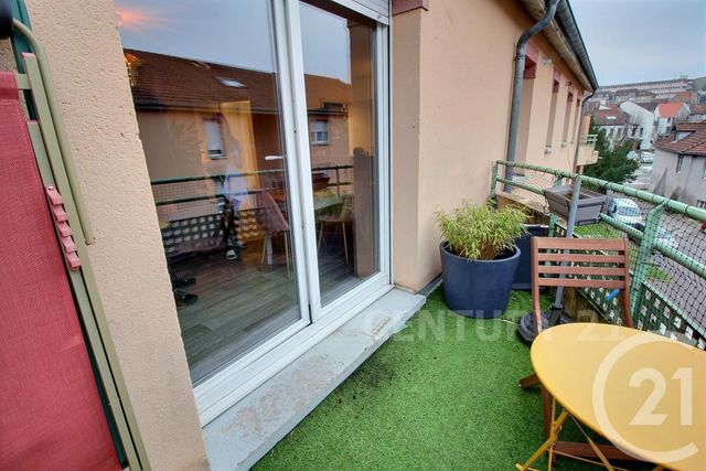 Appartement F4 à vendre - 4 pièces - 89.31 m2 - ST AVOLD - 57 - LORRAINE - Century 21 Rond Point De L'Europe