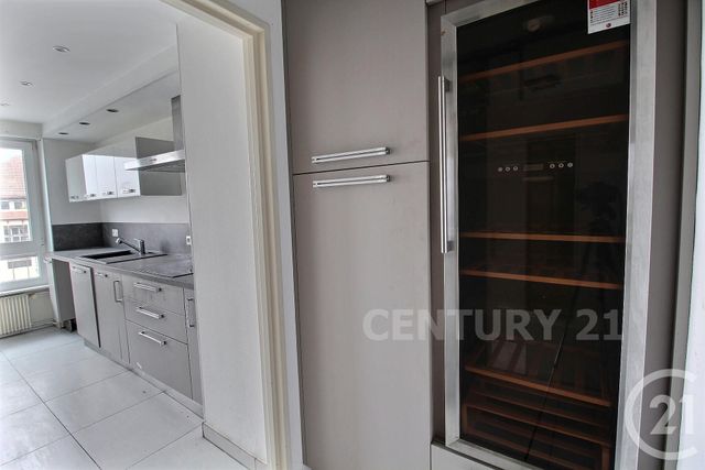 Appartement F5 à vendre - 5 pièces - 104.05 m2 - ST AVOLD - 57 - LORRAINE - Century 21 Rond Point De L'Europe