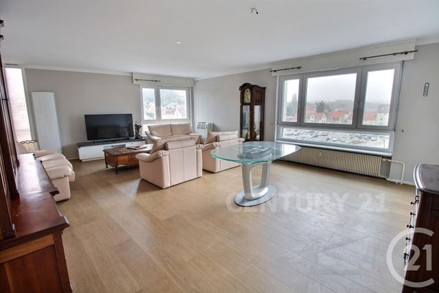 Appartement F5 à vendre - 5 pièces - 104.05 m2 - ST AVOLD - 57 - LORRAINE - Century 21 Rond Point De L'Europe