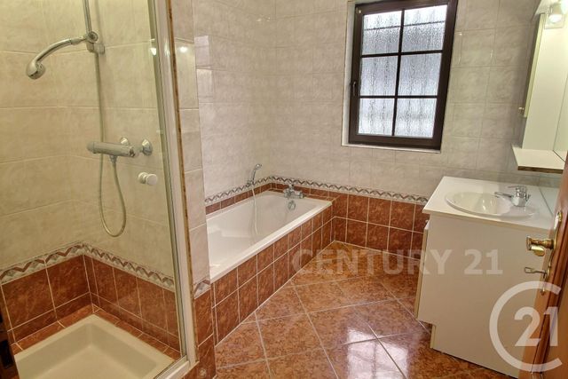 maison à vendre - 5 pièces - 115.64 m2 - ST AVOLD - 57 - LORRAINE - Century 21 Rond Point De L'Europe