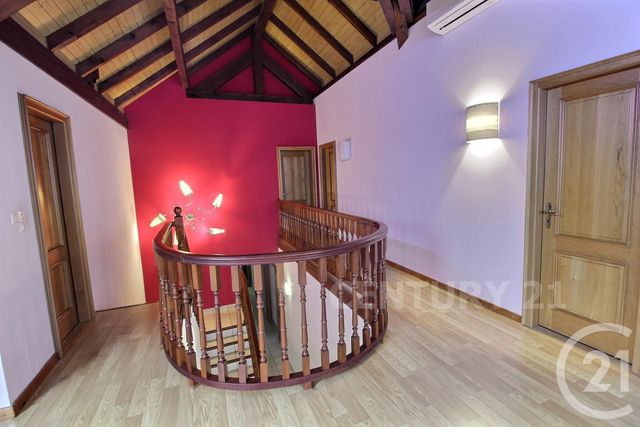 maison à vendre - 10 pièces - 232.54 m2 - ST AVOLD - 57 - LORRAINE - Century 21 Rond Point De L'Europe