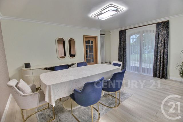 maison à vendre - 10 pièces - 232.54 m2 - ST AVOLD - 57 - LORRAINE - Century 21 Rond Point De L'Europe