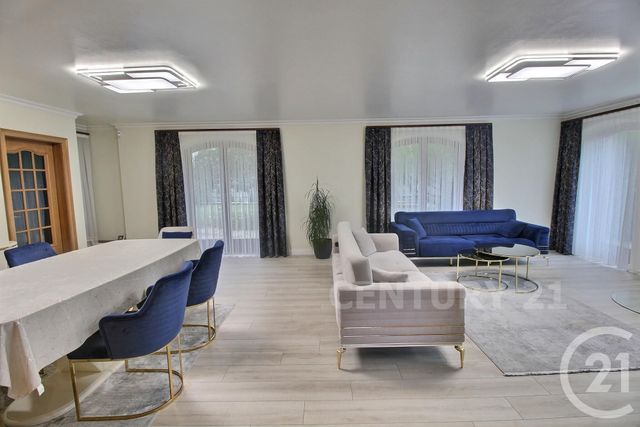 maison à vendre - 10 pièces - 232.54 m2 - ST AVOLD - 57 - LORRAINE - Century 21 Rond Point De L'Europe