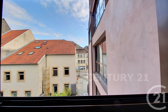 Appartement à vendre - 3 pièces - 89.62 m2 - ST AVOLD - 57 - LORRAINE - Century 21 Rond Point De L'Europe