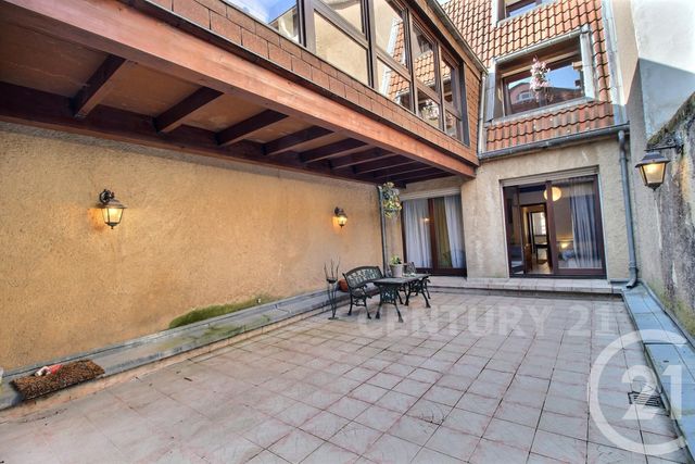 Appartement Triplex à vendre - 10 pièces - 331.58 m2 - ST AVOLD - 57 - LORRAINE - Century 21 Rond Point De L'Europe