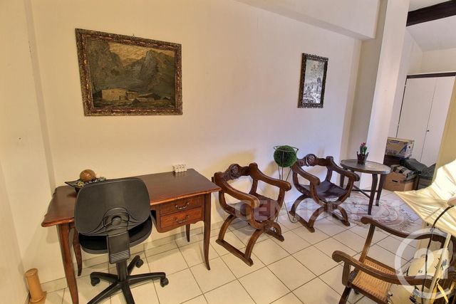 Appartement Triplex à vendre - 10 pièces - 331.58 m2 - ST AVOLD - 57 - LORRAINE - Century 21 Rond Point De L'Europe