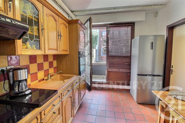 Appartement Triplex à vendre - 10 pièces - 331.58 m2 - ST AVOLD - 57 - LORRAINE - Century 21 Rond Point De L'Europe