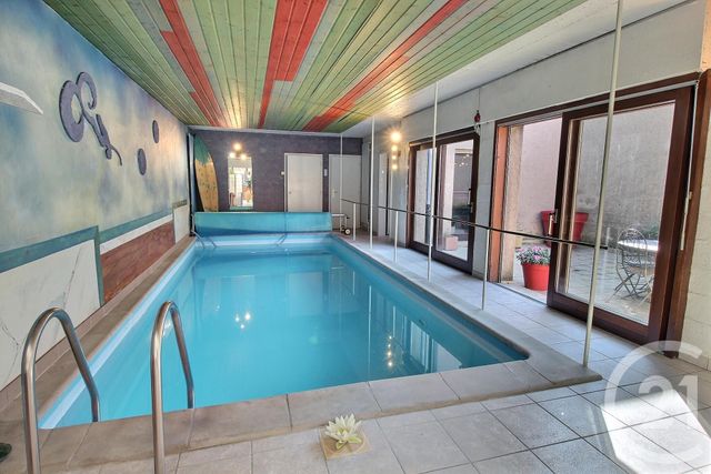 Appartement Triplex à vendre - 10 pièces - 331.58 m2 - ST AVOLD - 57 - LORRAINE - Century 21 Rond Point De L'Europe