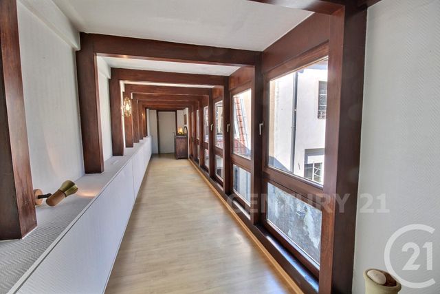 Appartement Triplex à vendre - 10 pièces - 331.58 m2 - ST AVOLD - 57 - LORRAINE - Century 21 Rond Point De L'Europe