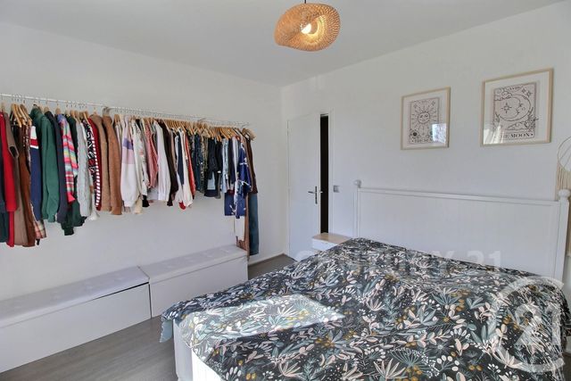 Appartement F4 à vendre - 4 pièces - 80.78 m2 - ST AVOLD - 57 - LORRAINE - Century 21 Rond Point De L'Europe