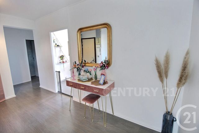 Appartement F4 à vendre - 4 pièces - 80.78 m2 - ST AVOLD - 57 - LORRAINE - Century 21 Rond Point De L'Europe