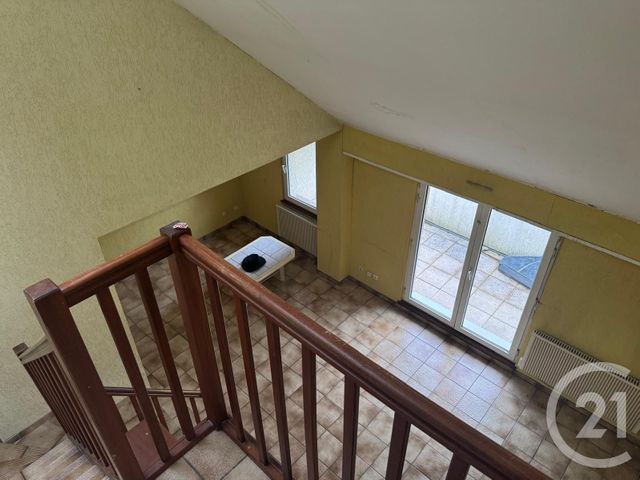 Appartement Duplex à vendre - 5 pièces - 114.0 m2 - ST AVOLD - 57 - LORRAINE - Century 21 Rond Point De L'Europe