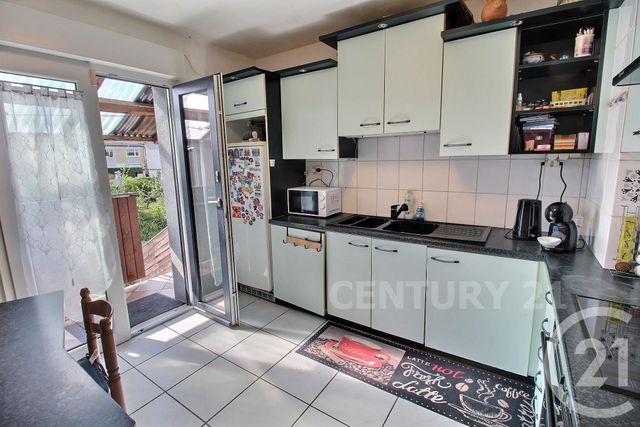 maison à vendre - 4 pièces - 78.0 m2 - ST AVOLD - 57 - LORRAINE - Century 21 Rond Point De L'Europe