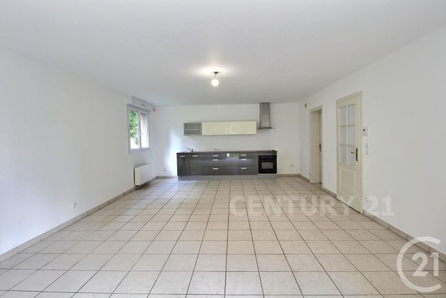 Appartement à vendre - 3 pièces - 79.49 m2 - ST AVOLD - 57 - LORRAINE - Century 21 Rond Point De L'Europe