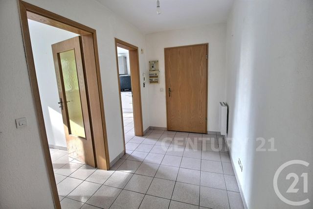 Appartement F4 à vendre - 4 pièces - 77.76 m2 - ST AVOLD - 57 - LORRAINE - Century 21 Rond Point De L'Europe