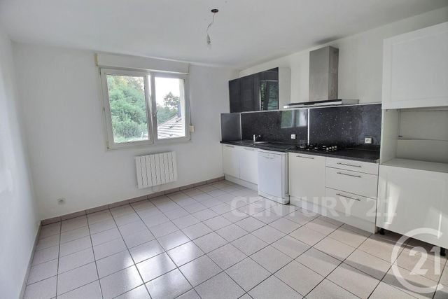 Appartement F4 à vendre - 4 pièces - 77.76 m2 - ST AVOLD - 57 - LORRAINE - Century 21 Rond Point De L'Europe