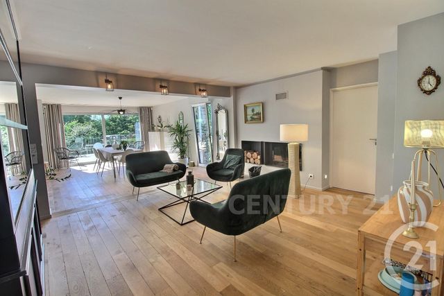 maison à vendre - 11 pièces - 406.58 m2 - ST AVOLD - 57 - LORRAINE - Century 21 Rond Point De L'Europe
