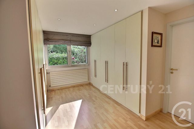 maison à vendre - 11 pièces - 406.58 m2 - ST AVOLD - 57 - LORRAINE - Century 21 Rond Point De L'Europe