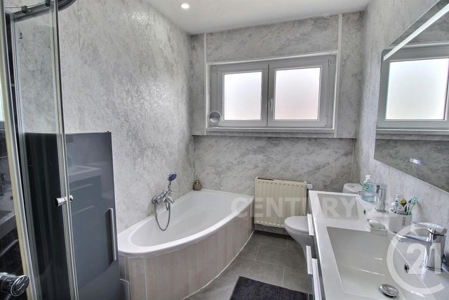 maison à vendre - 6 pièces - 187.0 m2 - ST AVOLD - 57 - LORRAINE - Century 21 Rond Point De L'Europe