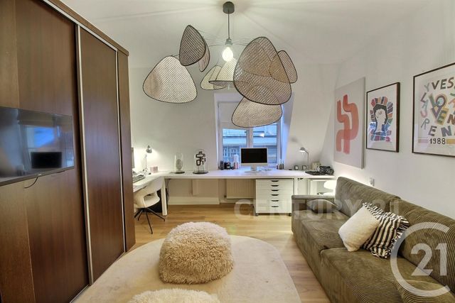 Appartement Duplex à vendre - 4 pièces - 137.31 m2 - ST AVOLD - 57 - LORRAINE - Century 21 Rond Point De L'Europe