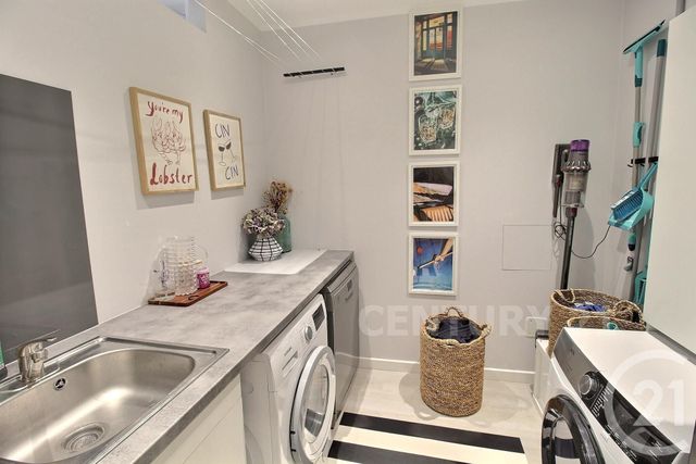 Appartement Duplex à vendre - 4 pièces - 137.31 m2 - ST AVOLD - 57 - LORRAINE - Century 21 Rond Point De L'Europe