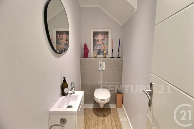 Appartement Duplex à vendre - 4 pièces - 137.31 m2 - ST AVOLD - 57 - LORRAINE - Century 21 Rond Point De L'Europe