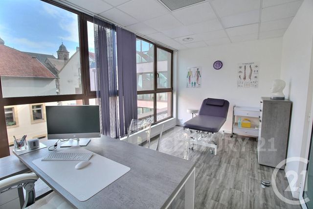 Appartement à vendre - 3 pièces - 85.16 m2 - ST AVOLD - 57 - LORRAINE - Century 21 Rond Point De L'Europe