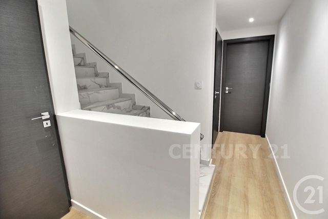 Appartement à louer - 4 pièces - 77.56 m2 - MACHEREN - 57 - LORRAINE - Century 21 Rond Point De L'Europe