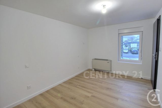 Appartement à louer - 4 pièces - 77.56 m2 - MACHEREN - 57 - LORRAINE - Century 21 Rond Point De L'Europe