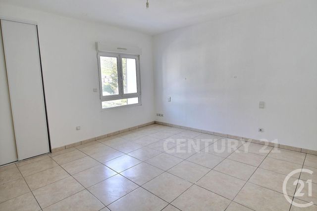 Appartement F5 à vendre - 5 pièces - 142.74 m2 - ST AVOLD - 57 - LORRAINE - Century 21 Rond Point De L'Europe