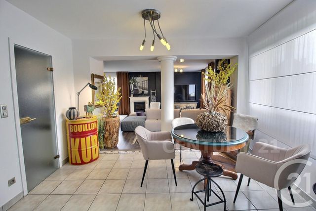 Appartement F5 à vendre - 6 pièces - 134.26 m2 - ST AVOLD - 57 - LORRAINE - Century 21 Rond Point De L'Europe