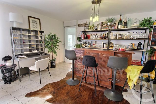 Appartement F5 à vendre - 6 pièces - 134.26 m2 - ST AVOLD - 57 - LORRAINE - Century 21 Rond Point De L'Europe
