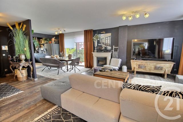 Appartement F5 à vendre - 6 pièces - 134.26 m2 - ST AVOLD - 57 - LORRAINE - Century 21 Rond Point De L'Europe