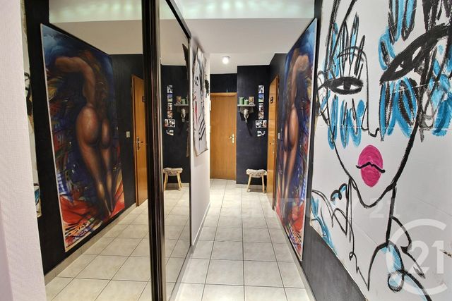 Appartement F5 à vendre - 6 pièces - 134.26 m2 - ST AVOLD - 57 - LORRAINE - Century 21 Rond Point De L'Europe