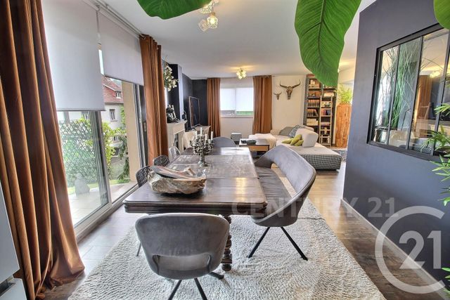 Appartement F5 à vendre - 6 pièces - 134.26 m2 - ST AVOLD - 57 - LORRAINE - Century 21 Rond Point De L'Europe